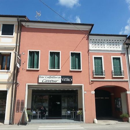 Locanda Trattoria Caffè Cavour Cittadella Extérieur photo