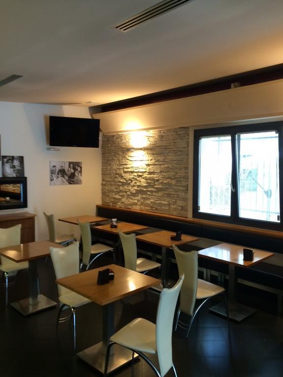 Locanda Trattoria Caffè Cavour Cittadella Extérieur photo