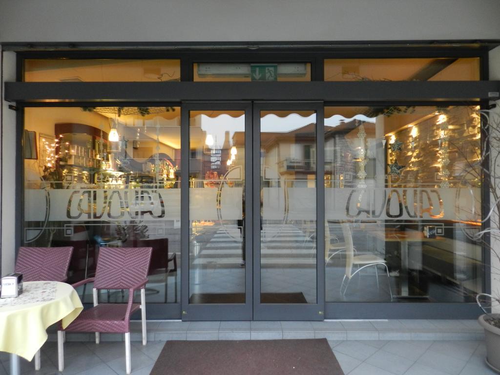 Locanda Trattoria Caffè Cavour Cittadella Extérieur photo