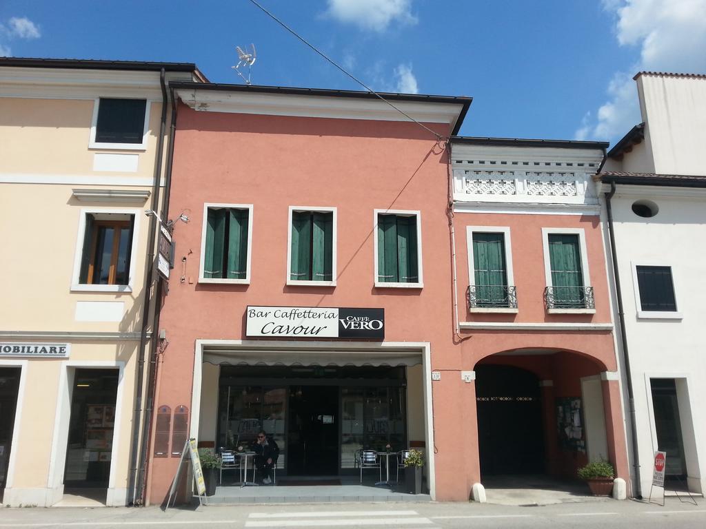 Locanda Trattoria Caffè Cavour Cittadella Extérieur photo